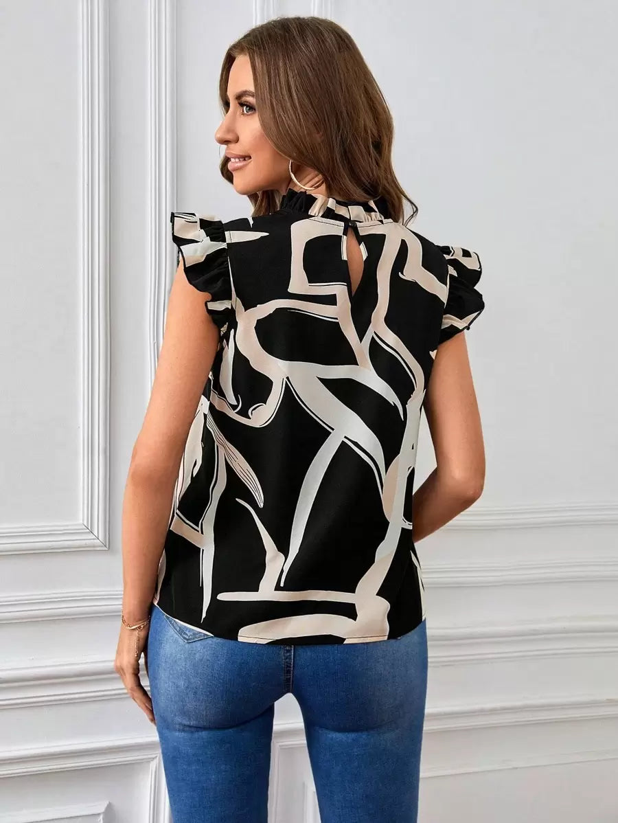 Camicia da donna con colletto alto, maniche a balze e bordi con volant, con stampa a motivo