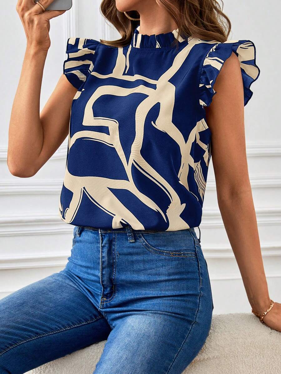 Camicia da donna con colletto alto, maniche a balze e bordi con volant, con stampa a motivo